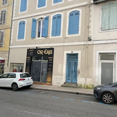 L'iberis - Toutes Les Commodites Dans La Rue - 1er Etage Διαμέρισμα Auch